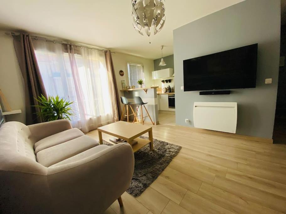 Appartement 2 Chambres Mantes-la-Ville Extérieur photo